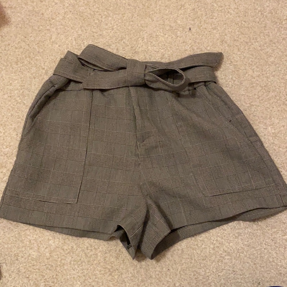 Zara grey plaid fashion shorts